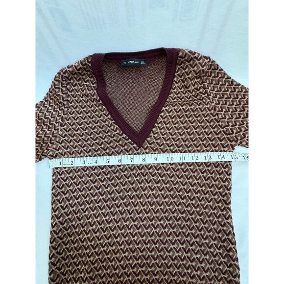 Zara Knit Jacquard V Neck Sweater Geometric Chevron Burgundy Gold S 70s Retro - Picture 10 of 10